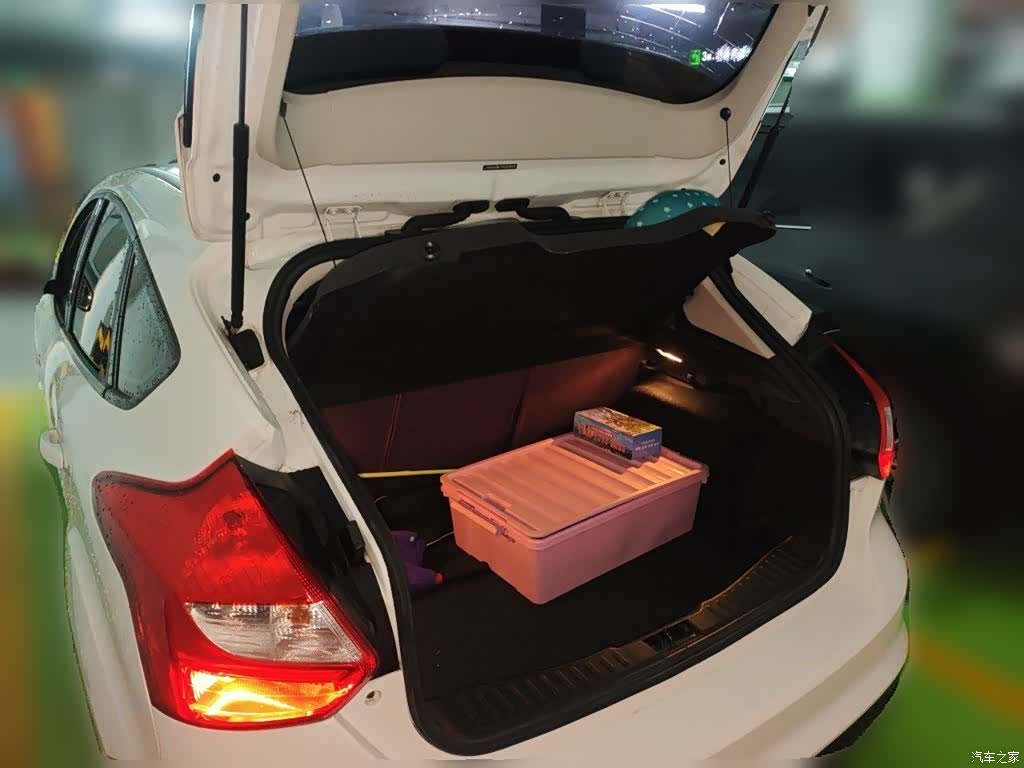 Ford Focus, 2015 16