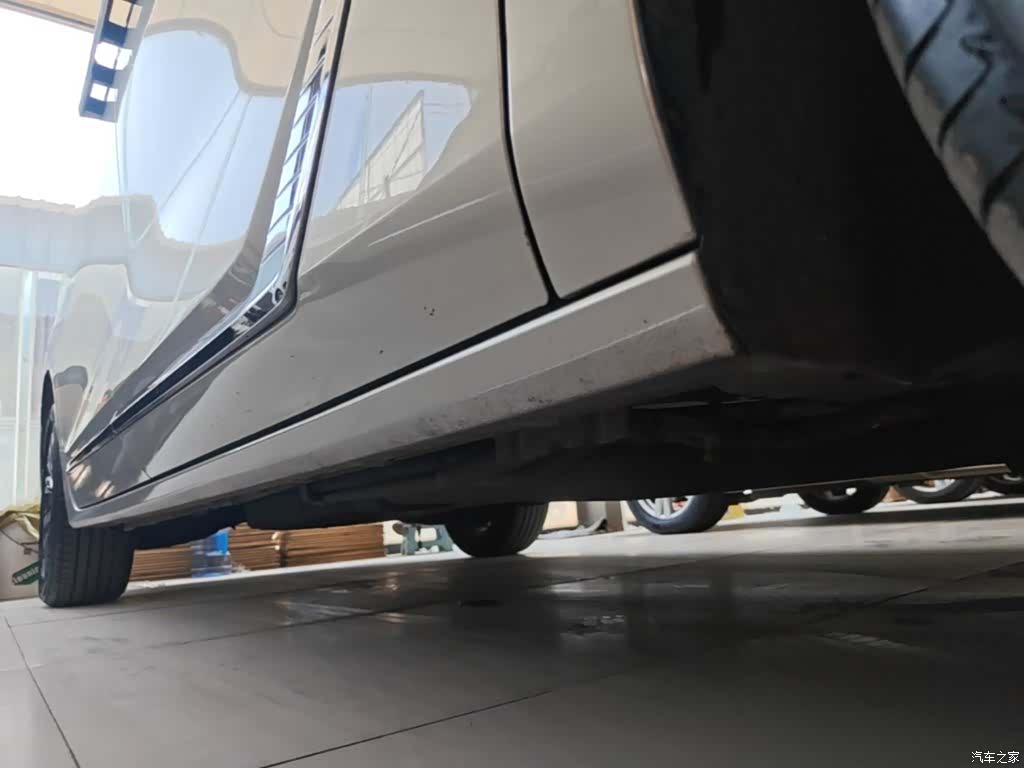 Buick GL8, 2024 21