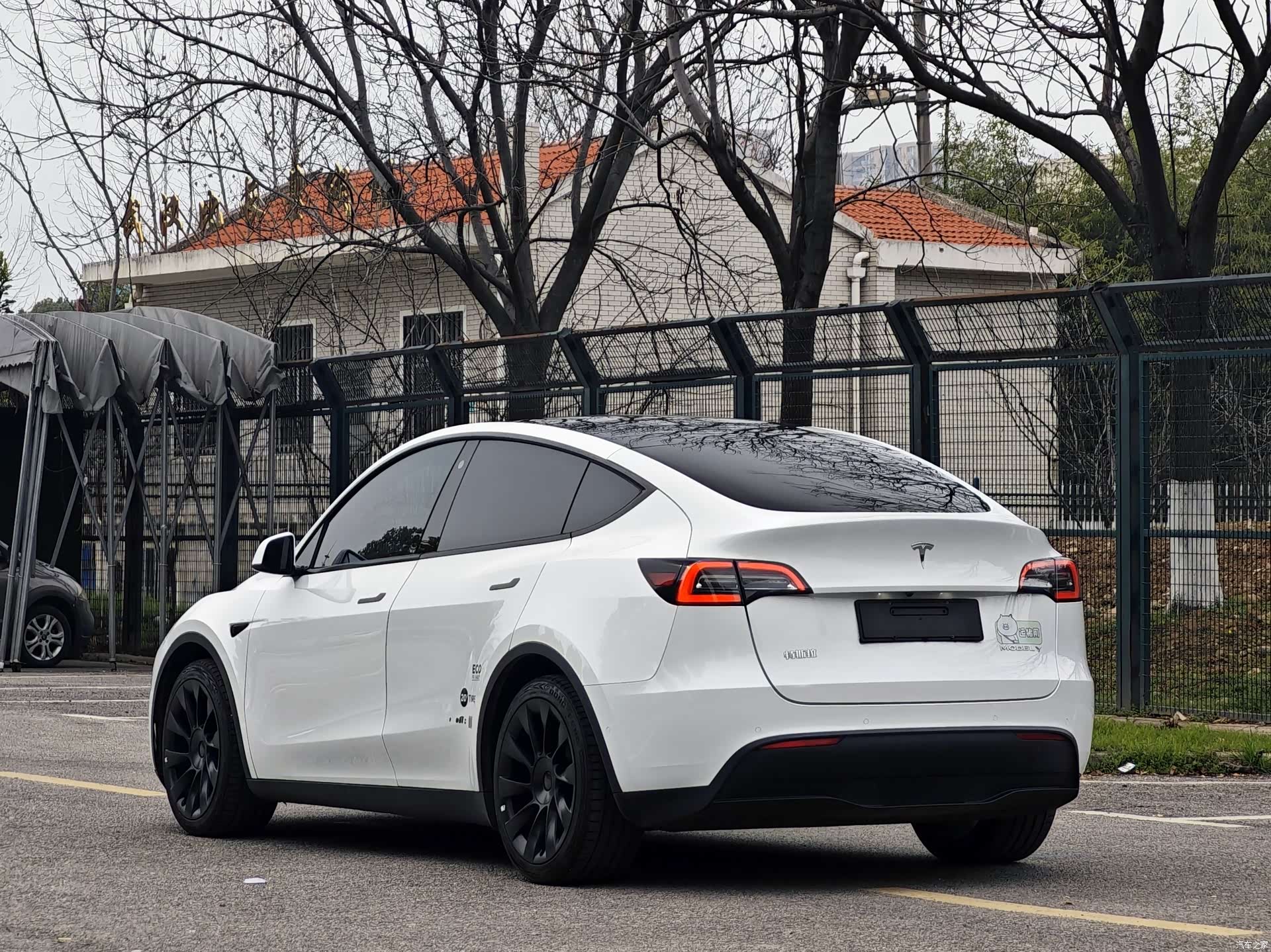 Tesla Model Y, 2022 9