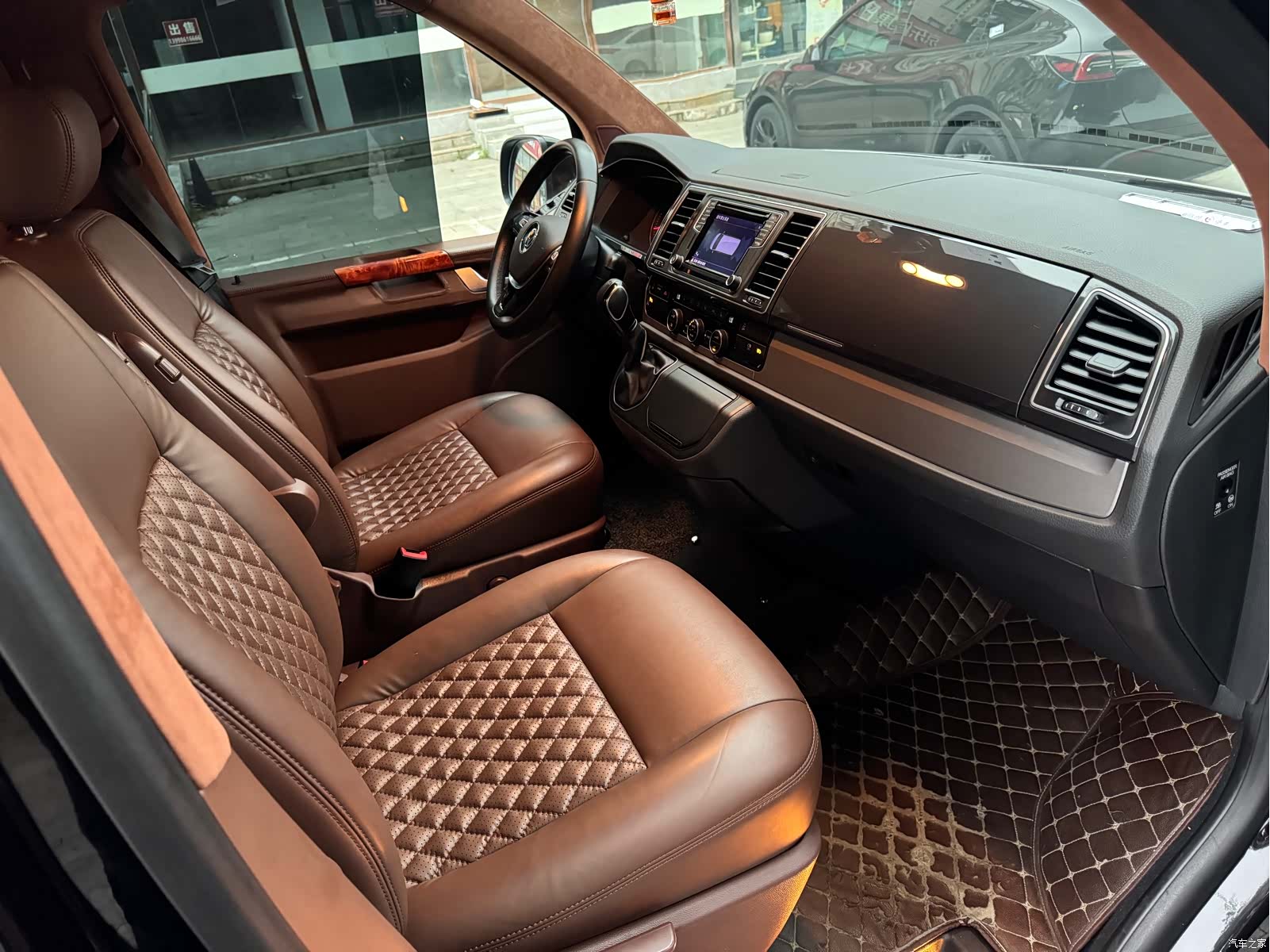 Volkswagen 7, 2017 10