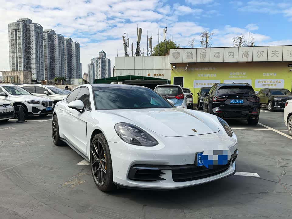 Porsche Panamera