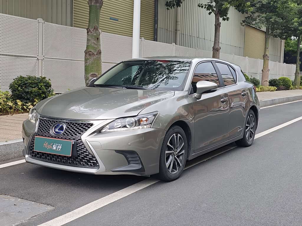 Lexus CT