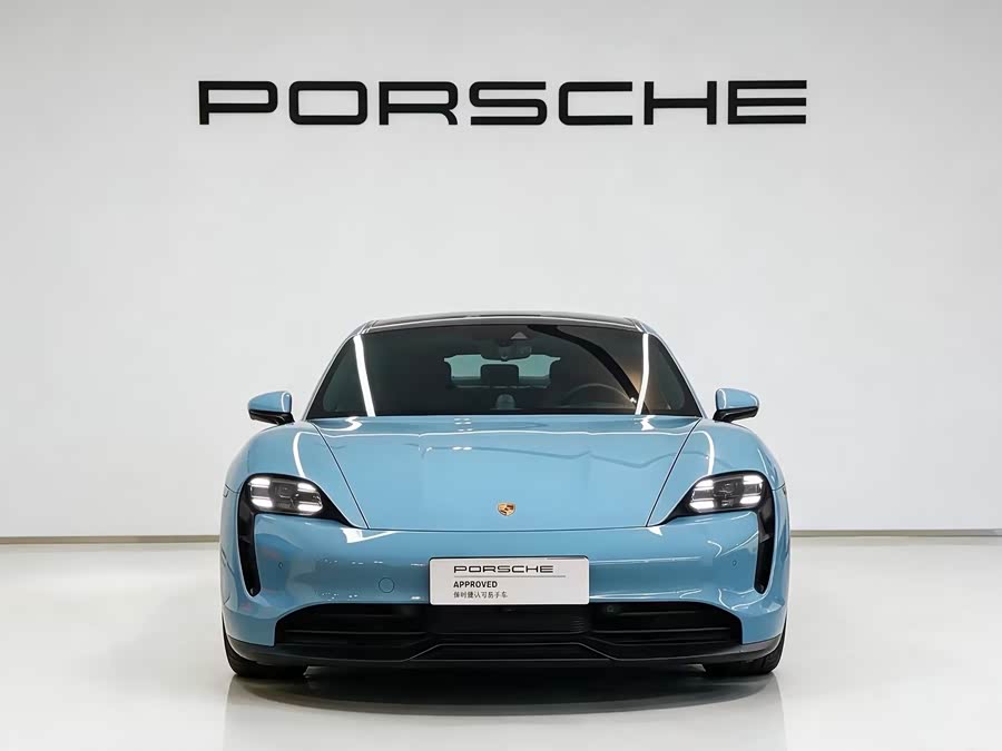Porsche Taycan 2021, фото 2