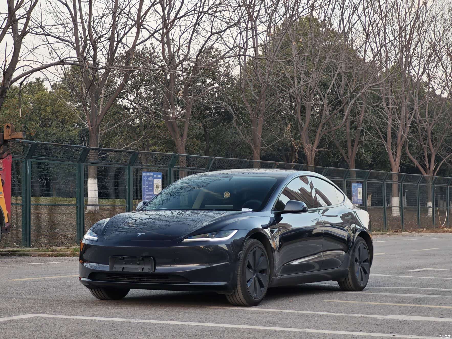Tesla Model 3, 2024 1