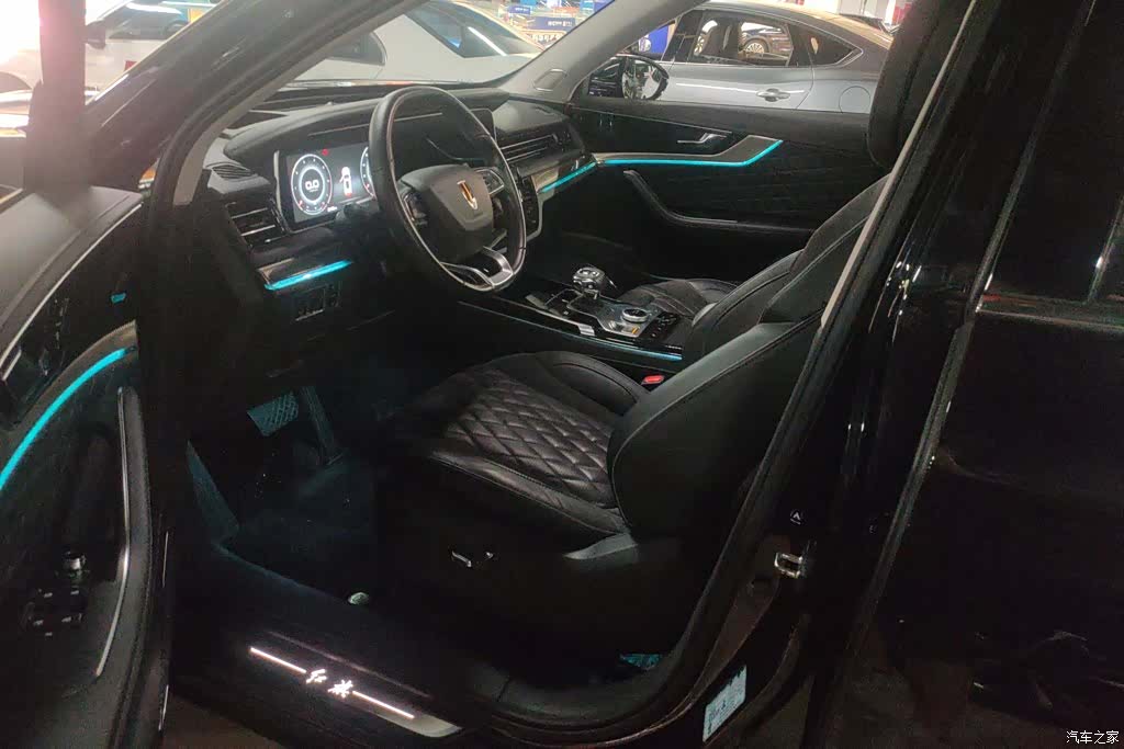 Hongqi HS5, 2021 9