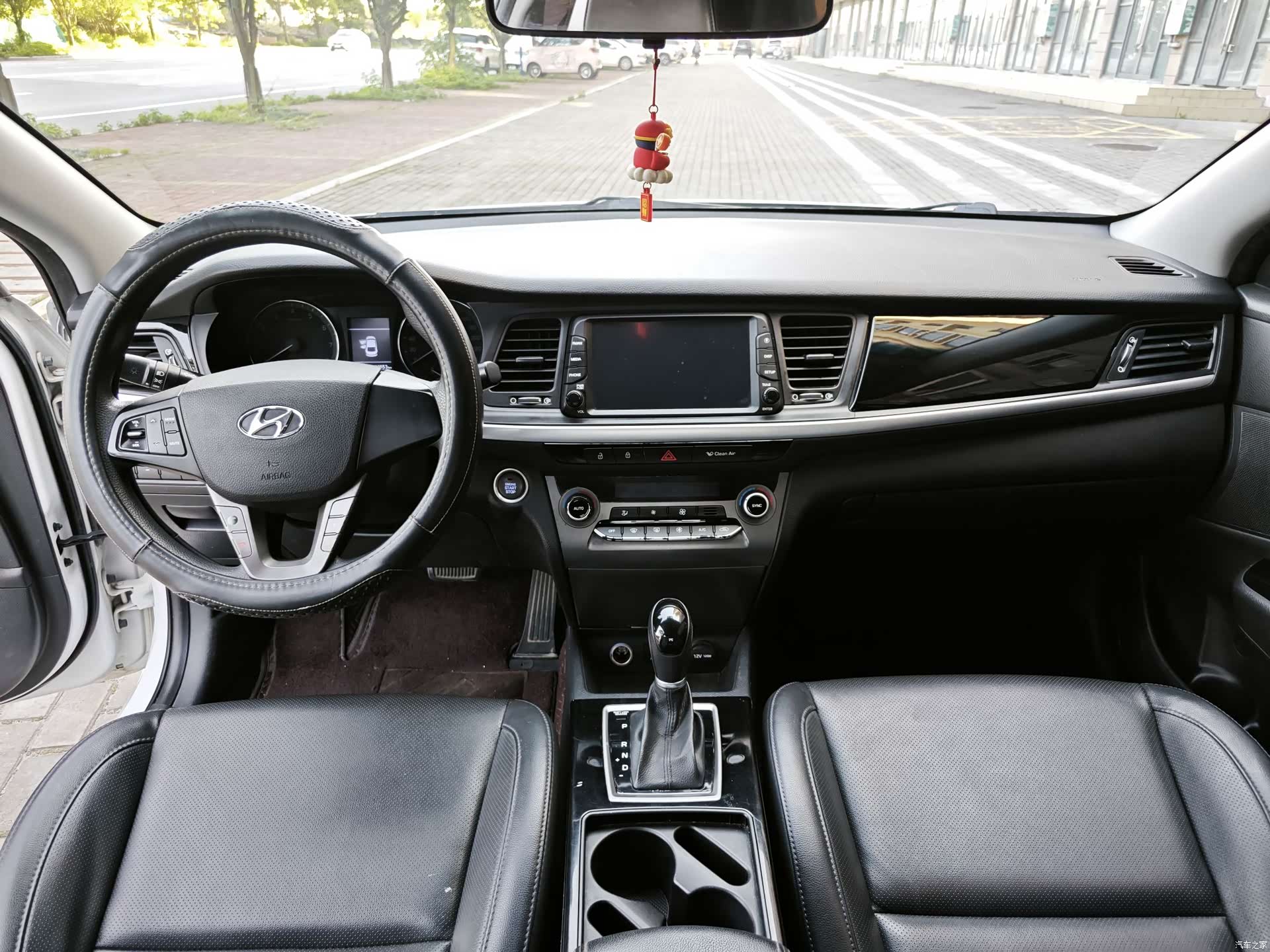 Hyundai GLS, 2018 9