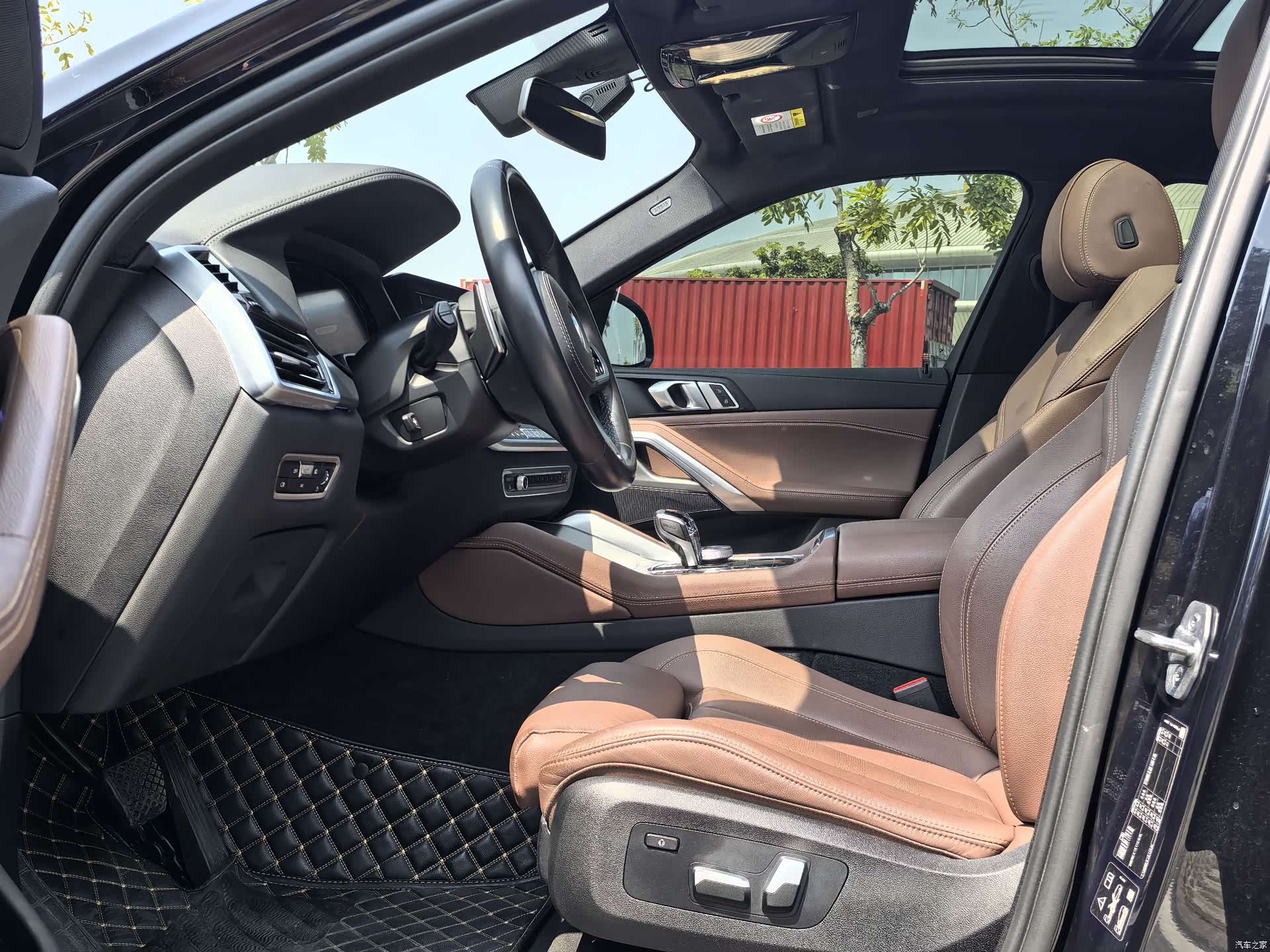 BMW X6, 2022 7
