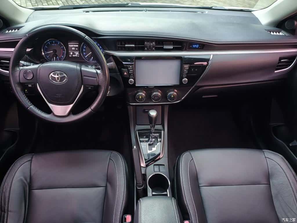 Toyota Corolla, 2014 все фото
