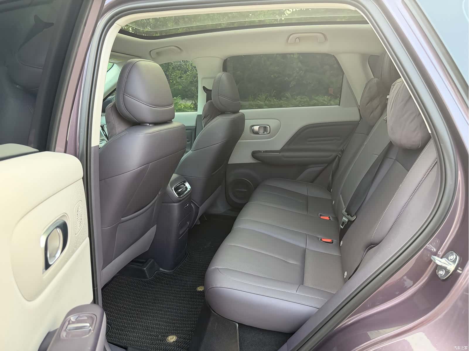 Leapmotor B10, 2025 все фото