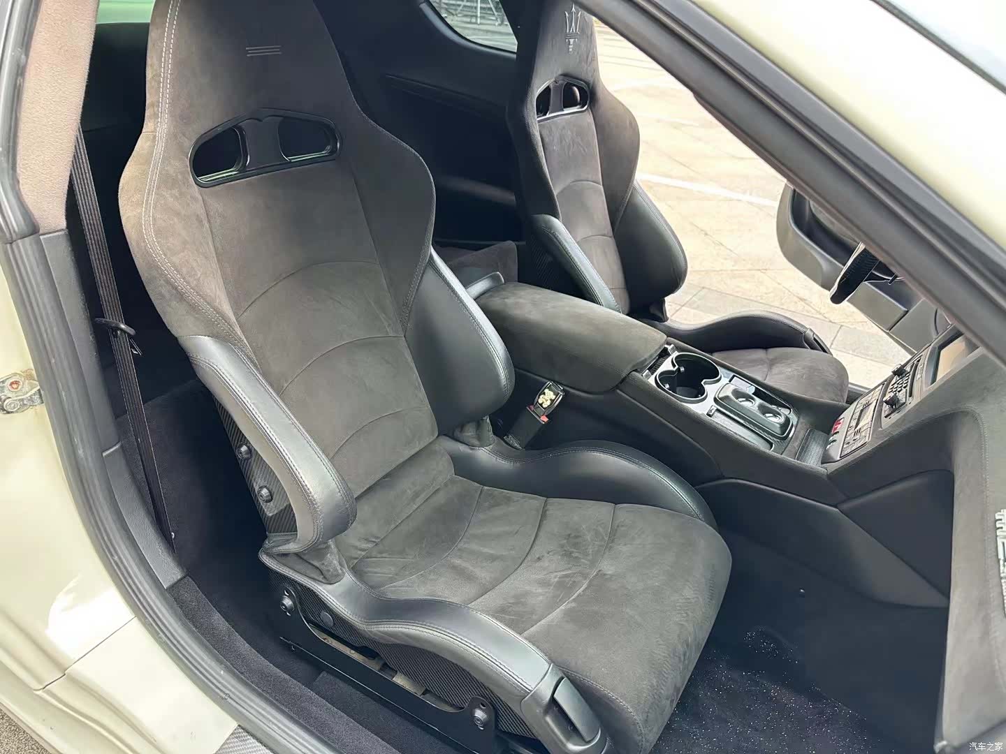 Maserati GranTurismo, 2013 6