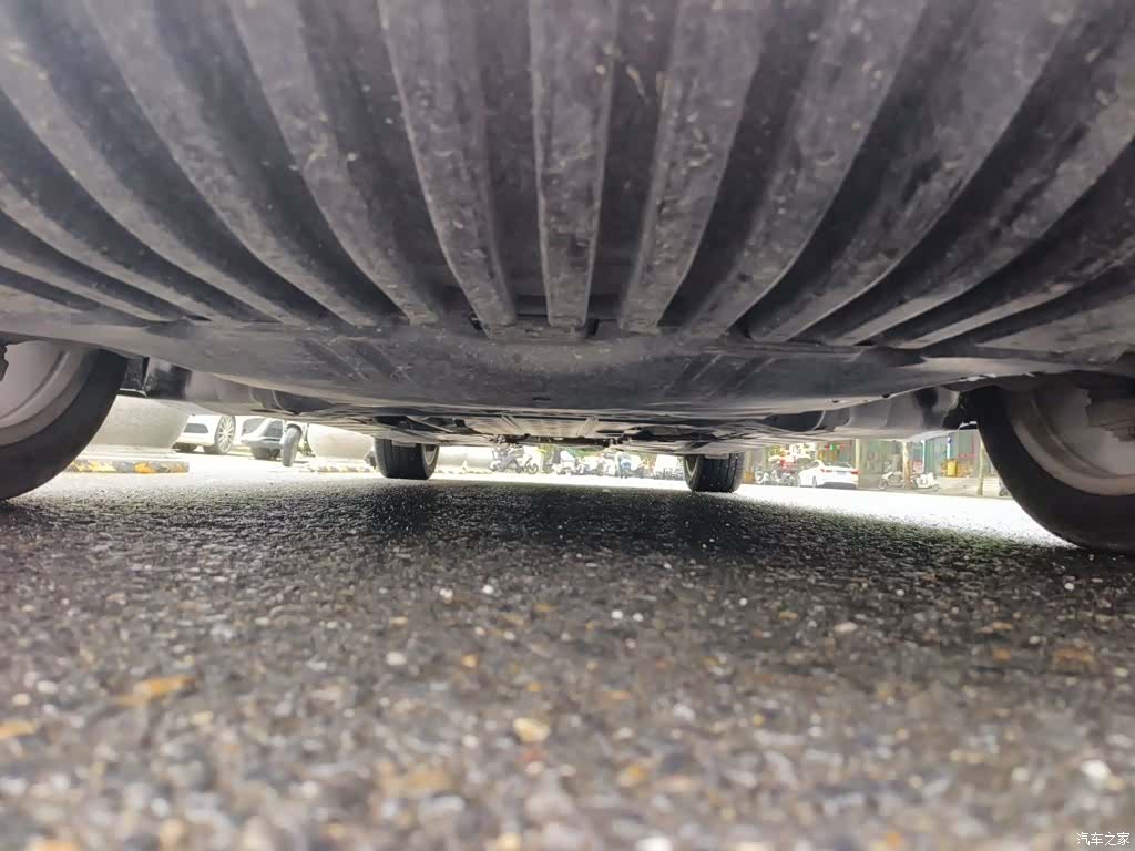 Mercedes-Benz E-Class, 2020 23