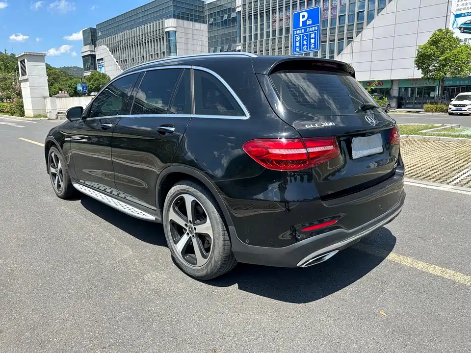 Mercedes-Benz GLC Mercedes-Benz GLC