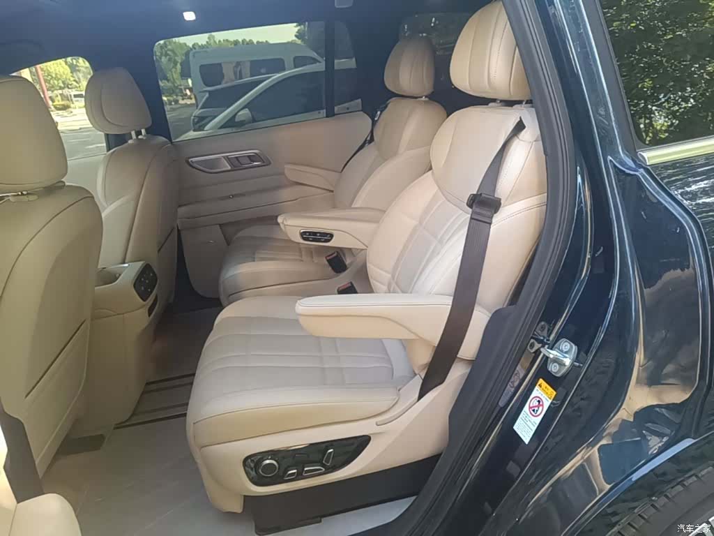 Deepal S09, 2025 17