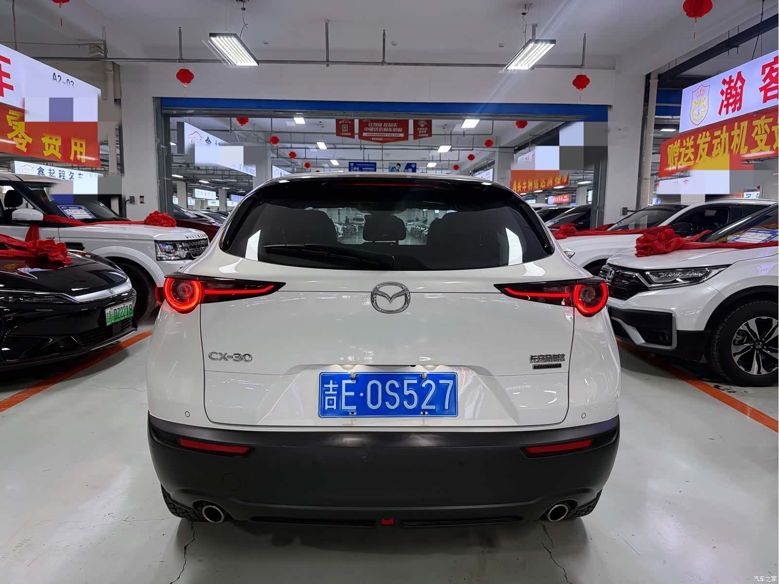Mazda CX-30, 2022 все фото