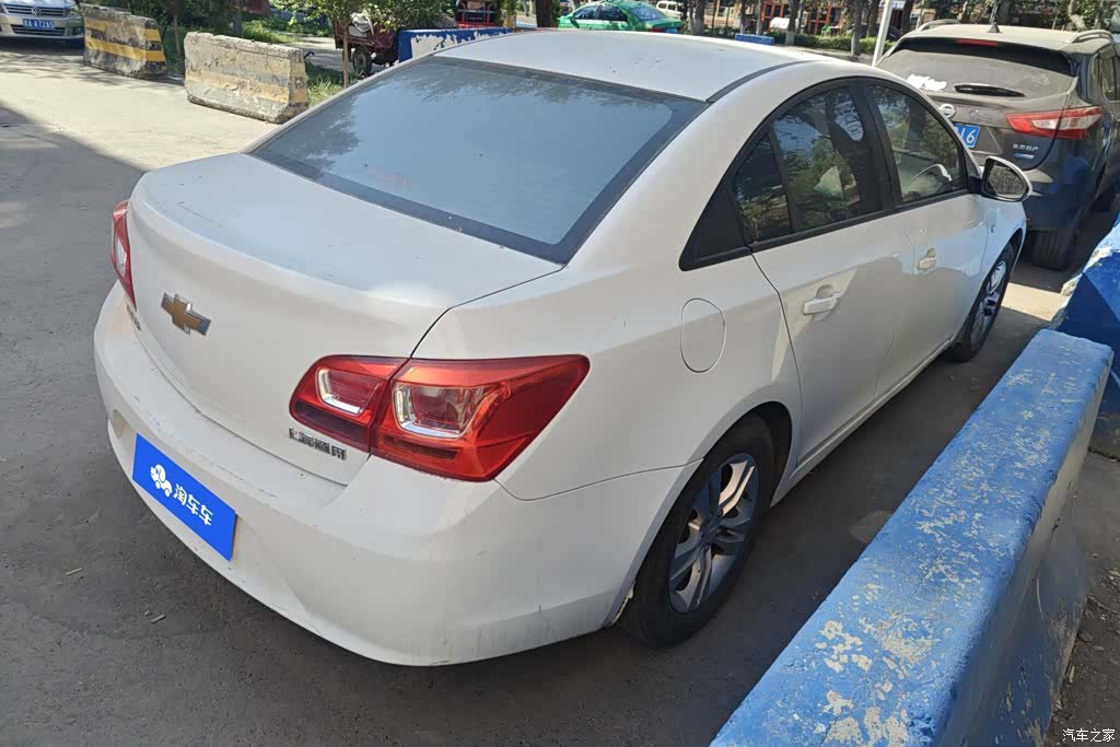 Chevrolet SE, 2015 3