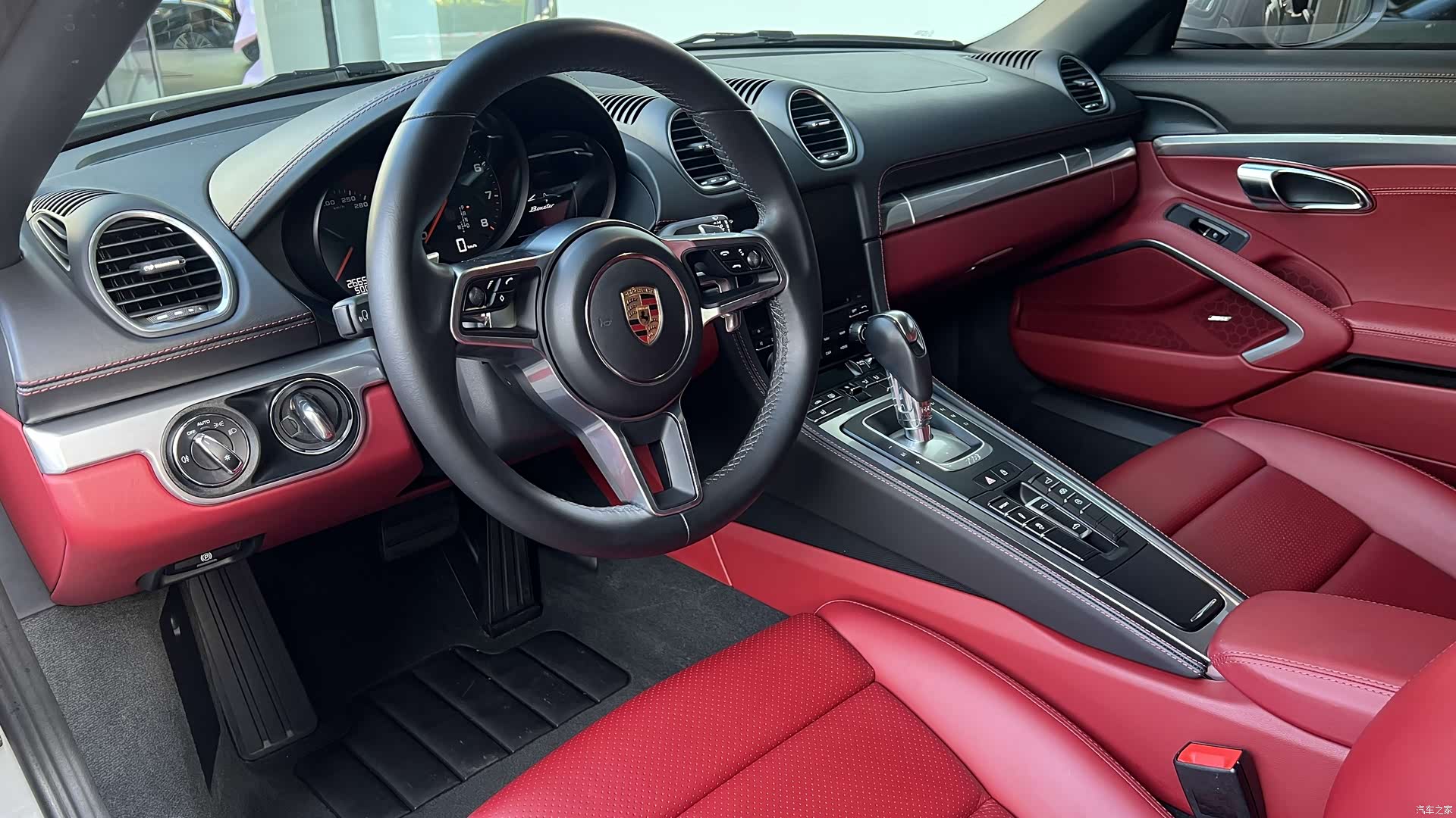 Porsche Boxster, 2020 6