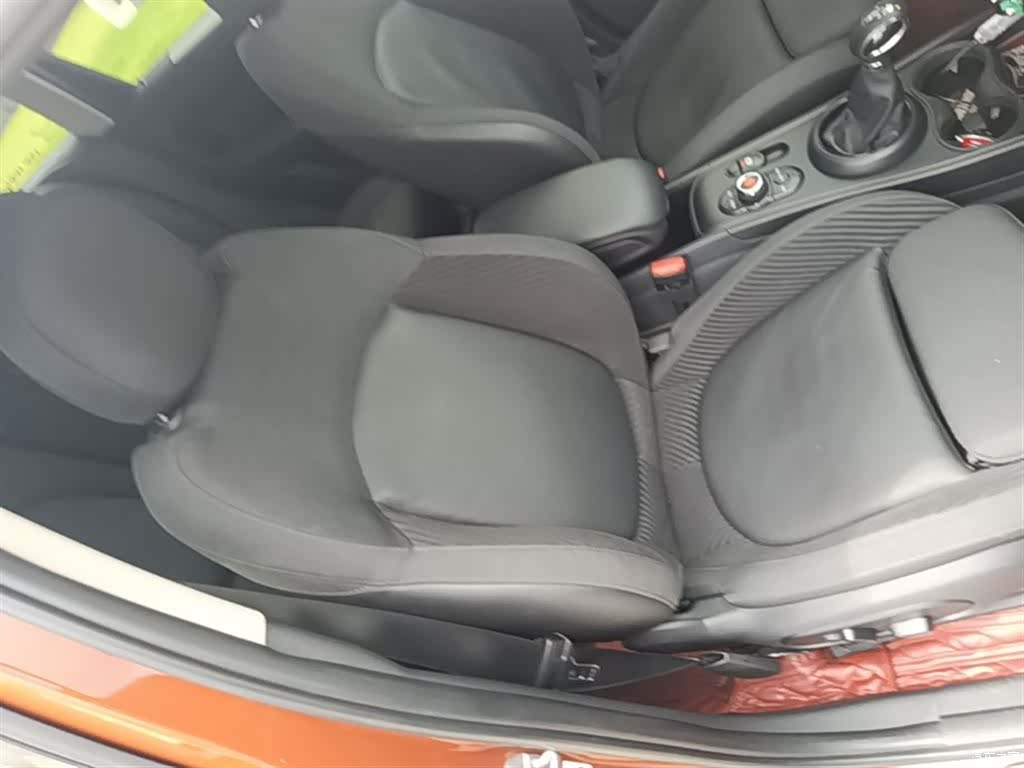 Mini Countryman, 2019 25