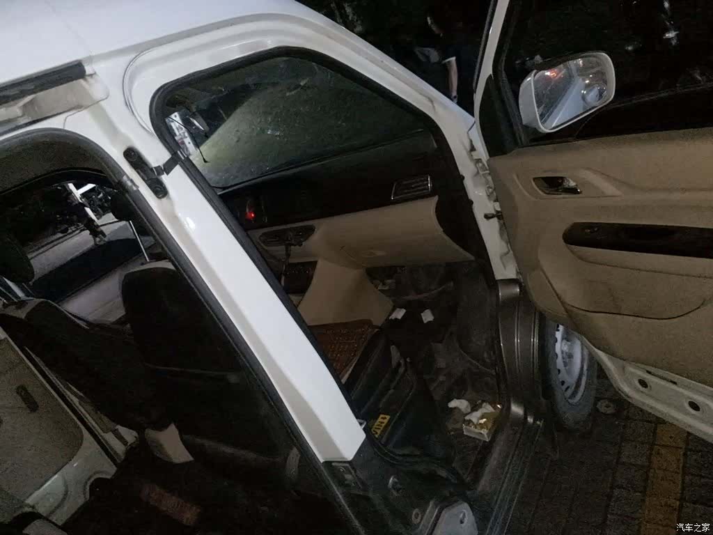 Changan V5, 2021 20