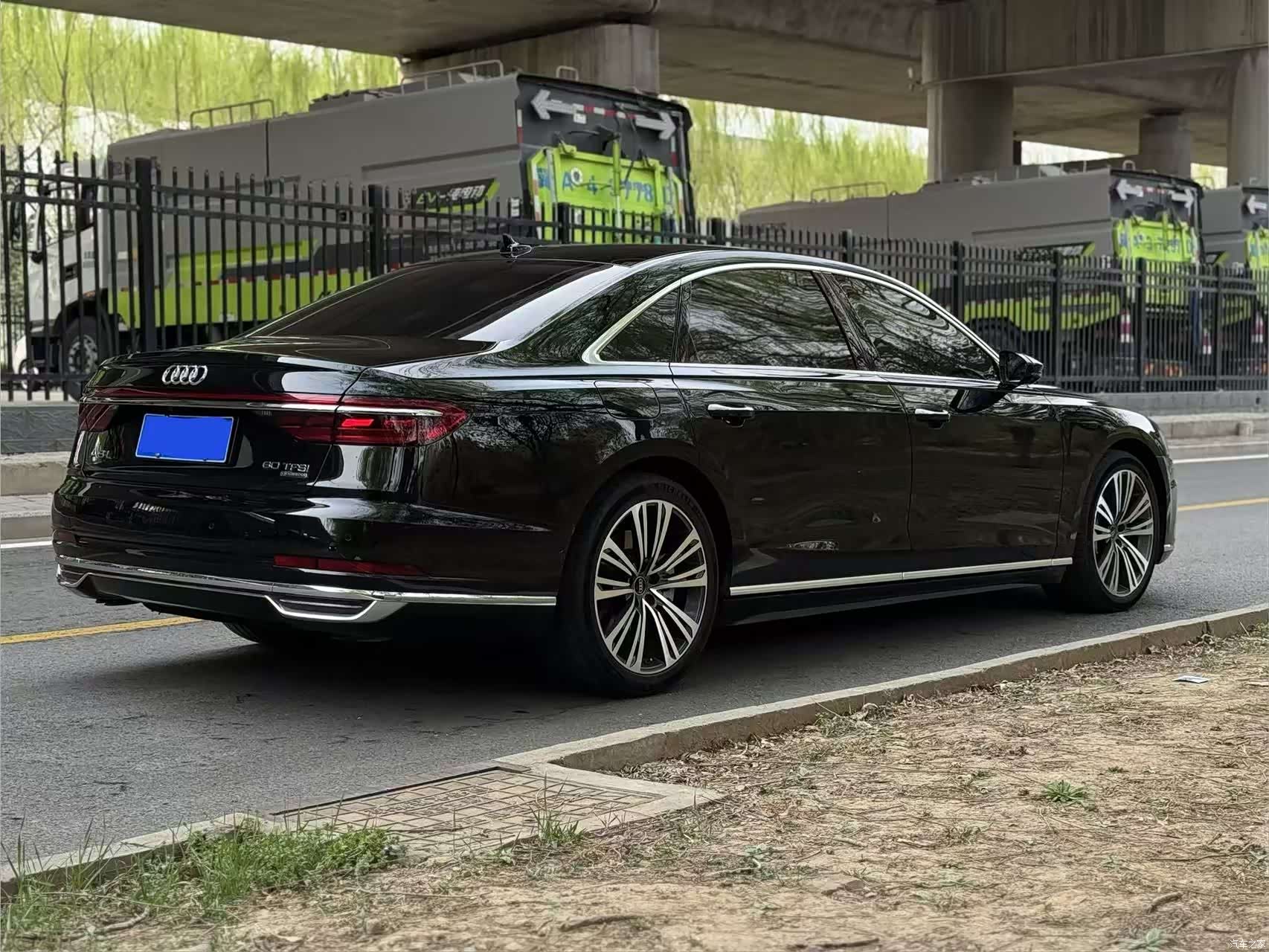 Audi A8L, 2022 14