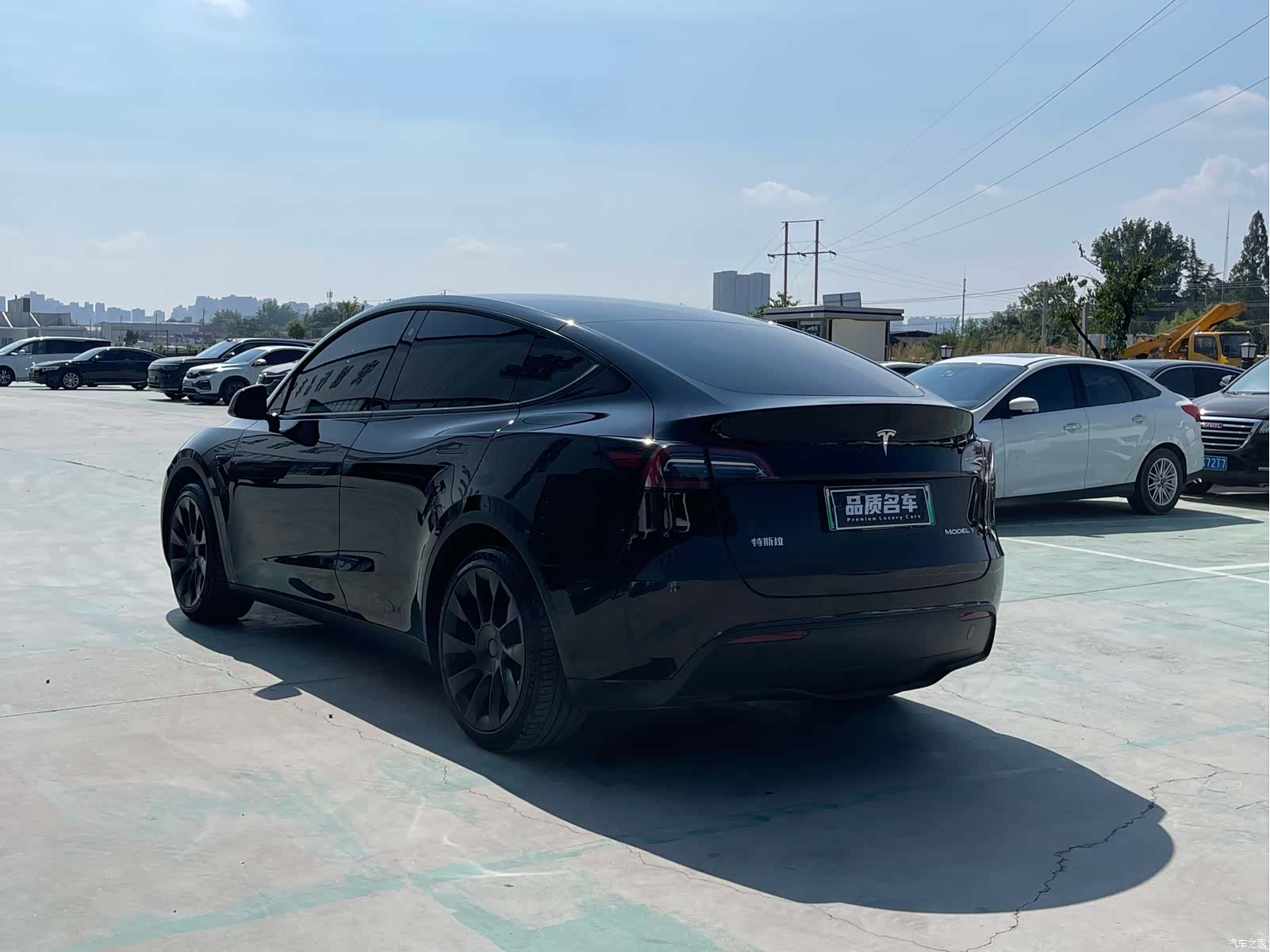 Tesla Model Y, 2022 15