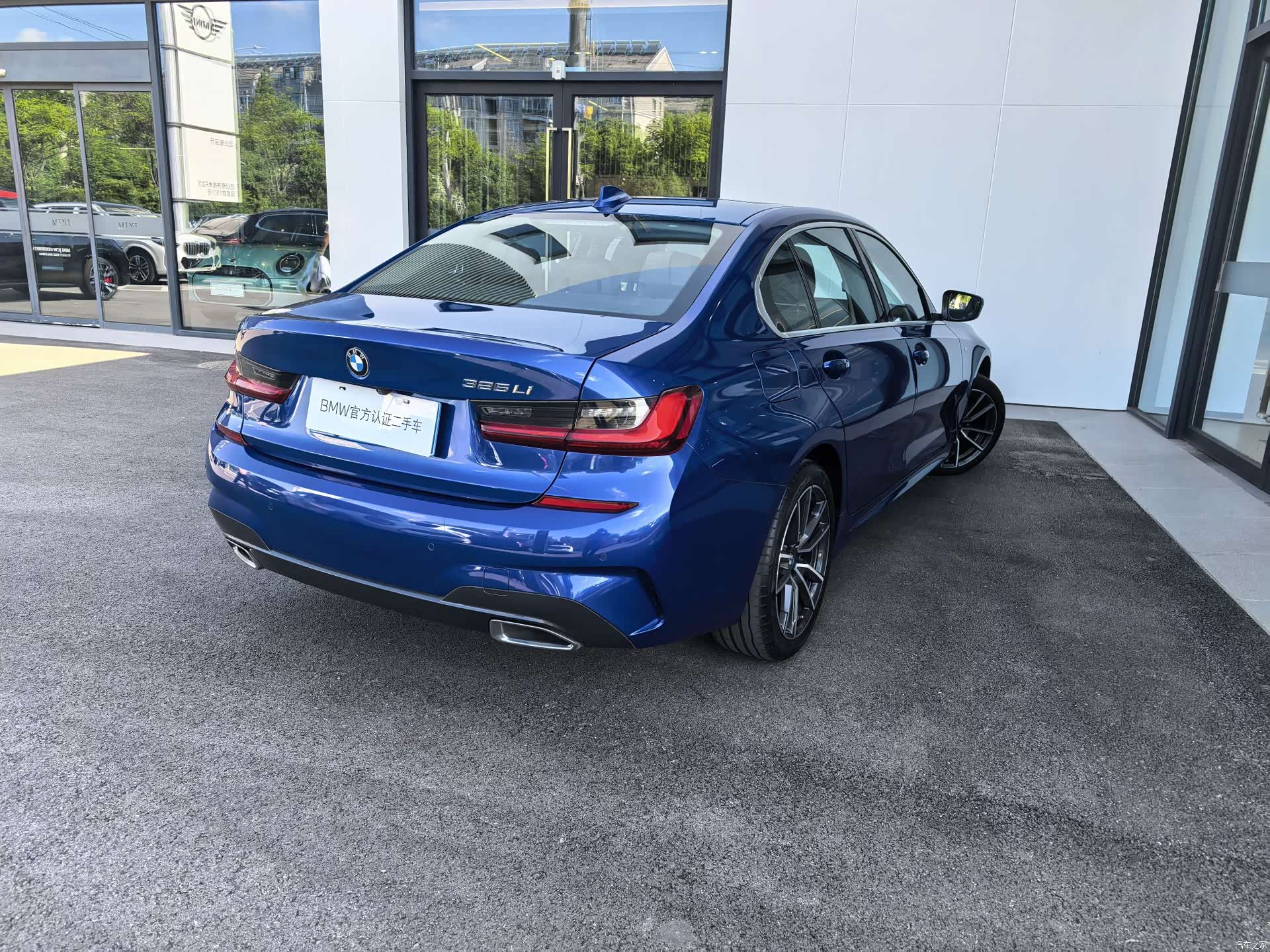 BMW 3 Series, 2022 11