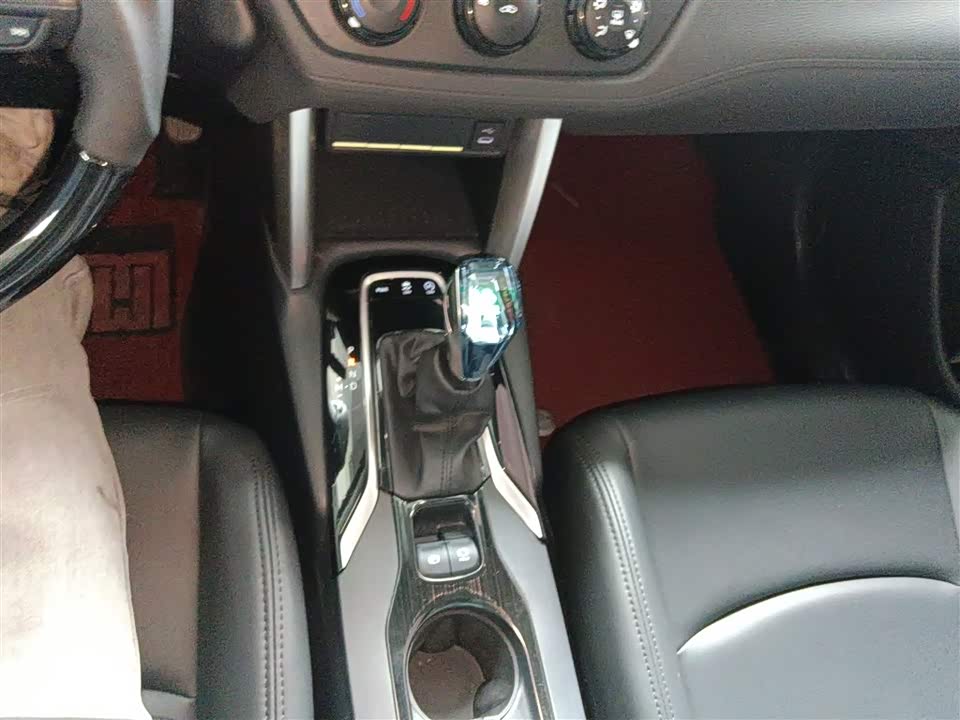 Toyota Corolla Sharp amplifier