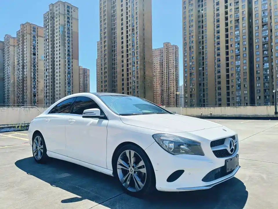 Mercedes-Benz CLA