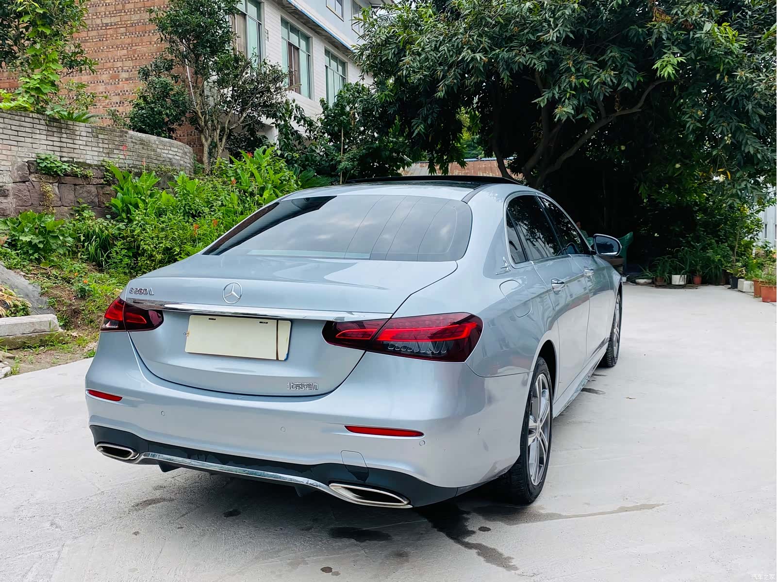 Mercedes-Benz E-Class, 2022 6