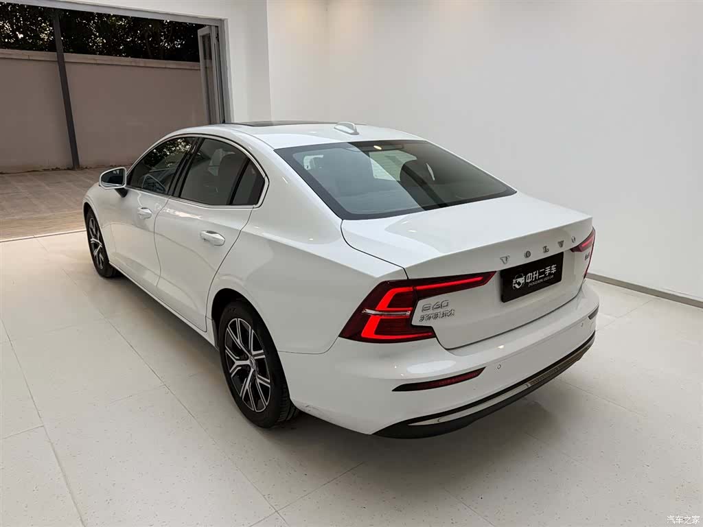 Volvo S60, 2025 6
