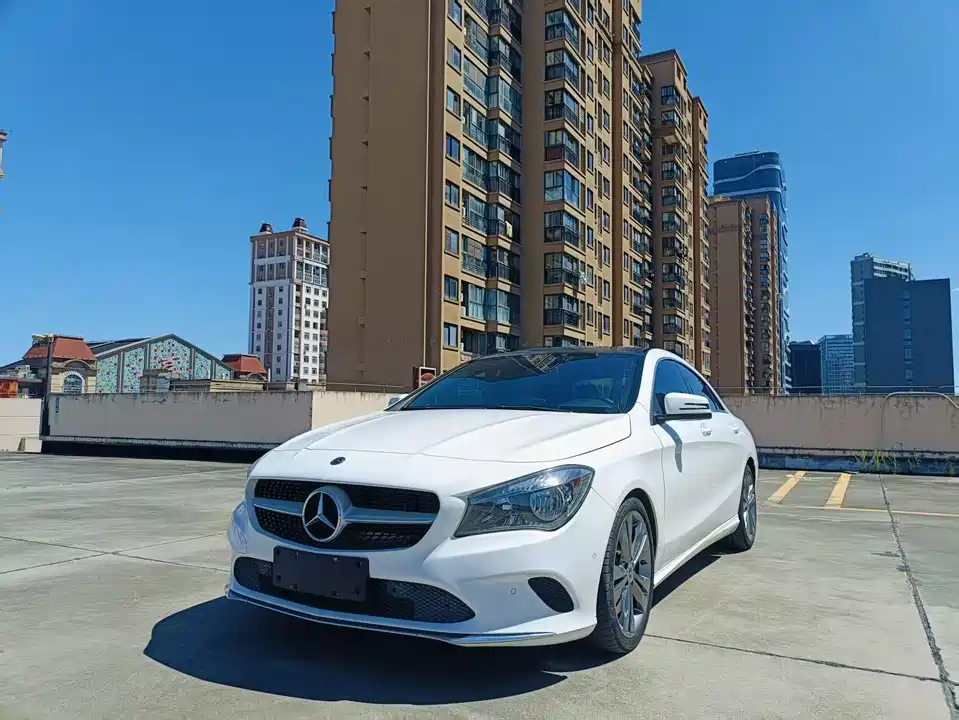 Mercedes-Benz CLA