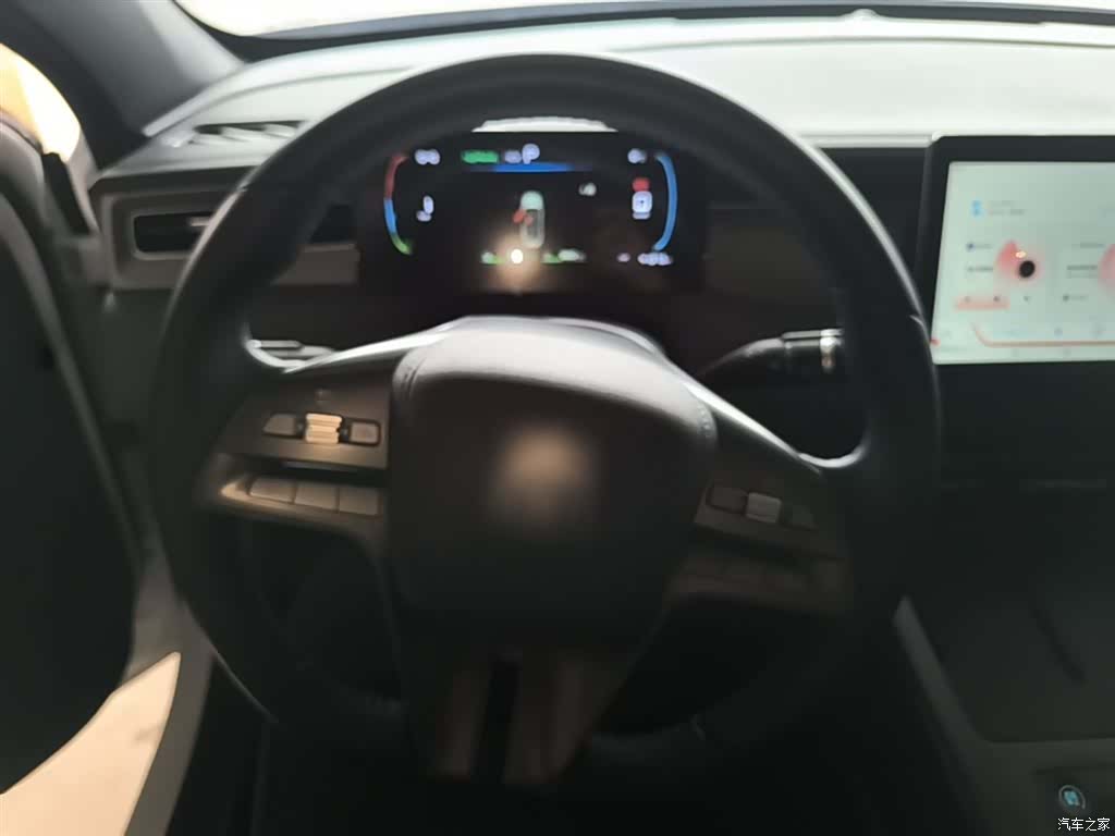BYD Qin, 2025 11