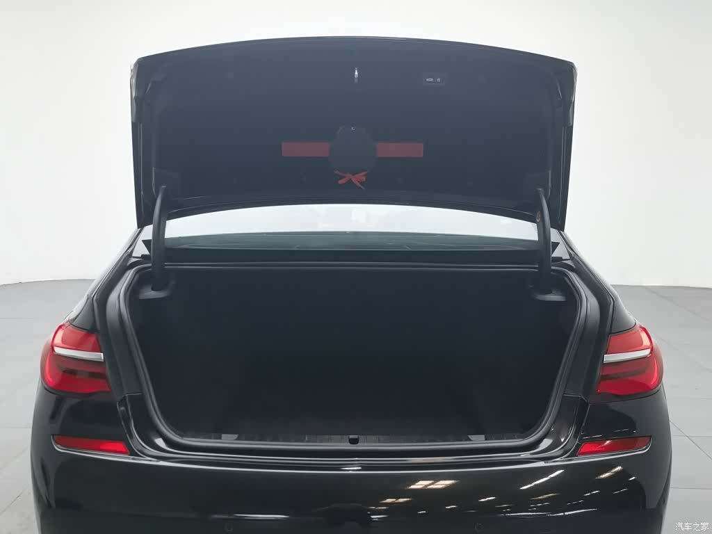 BMW 7 Series, 2018 16