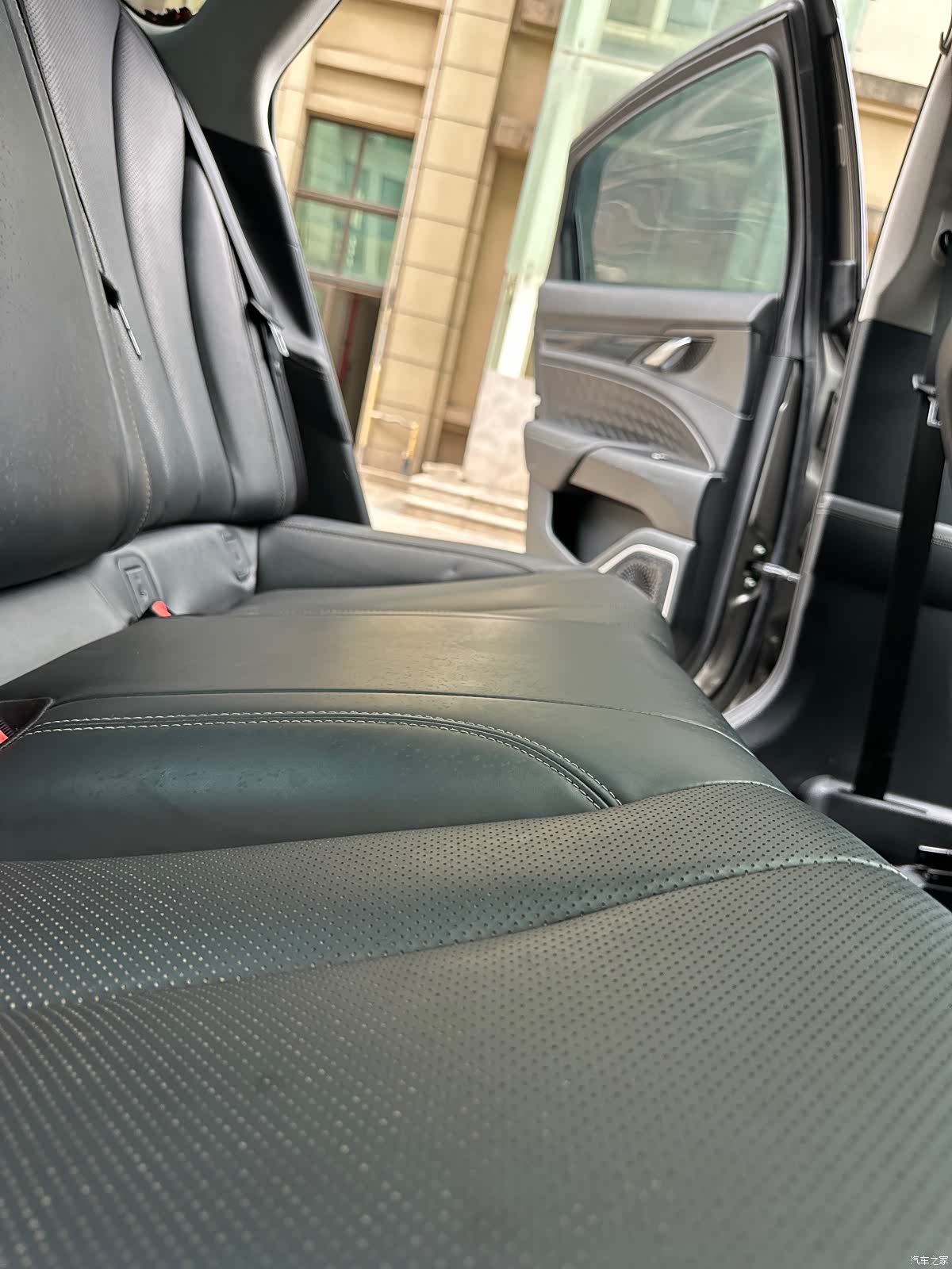 Geely +, 2021 23