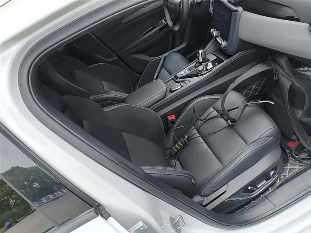 Lynk & Co 02, 2022 25