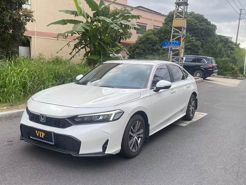Honda Civic 2025 180TURBO CVT