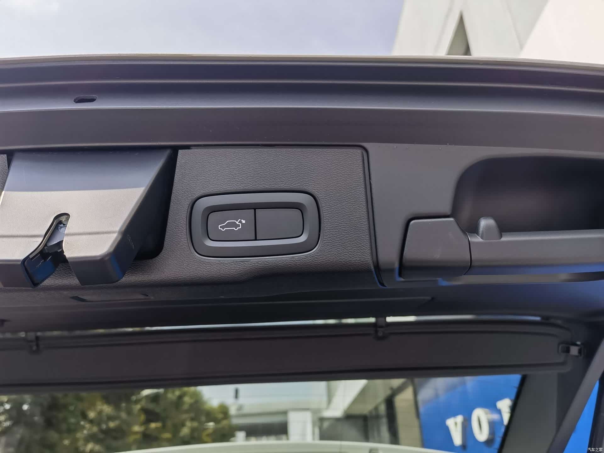 Volvo XC60, 2024 8