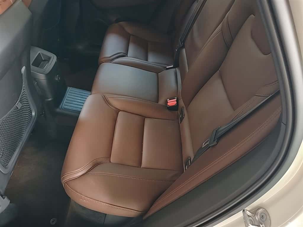 Volvo XC60, 2024 17