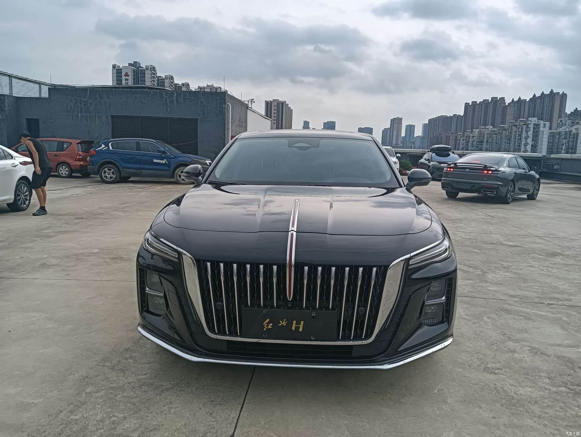 Hongqi H5, 2023 2