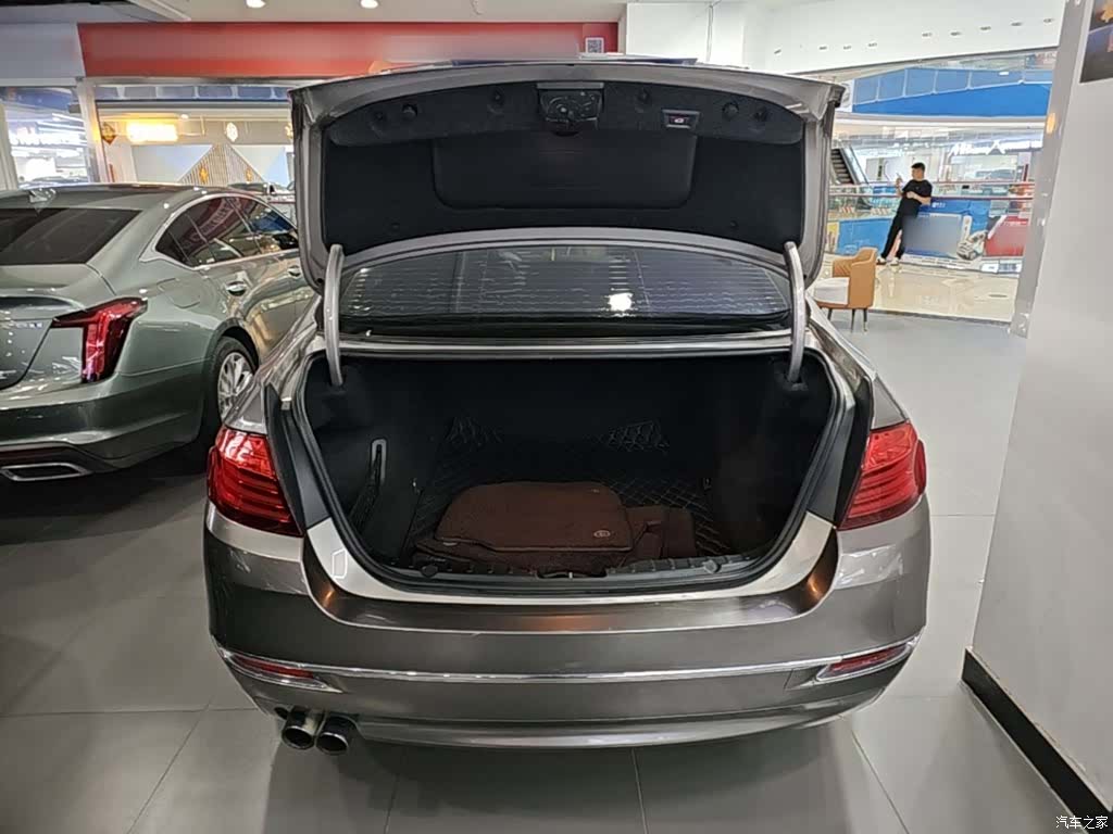 BMW 5 Series, 2017 19