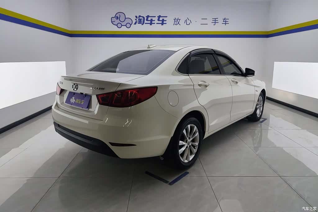 BAIC D50, 2016 3
