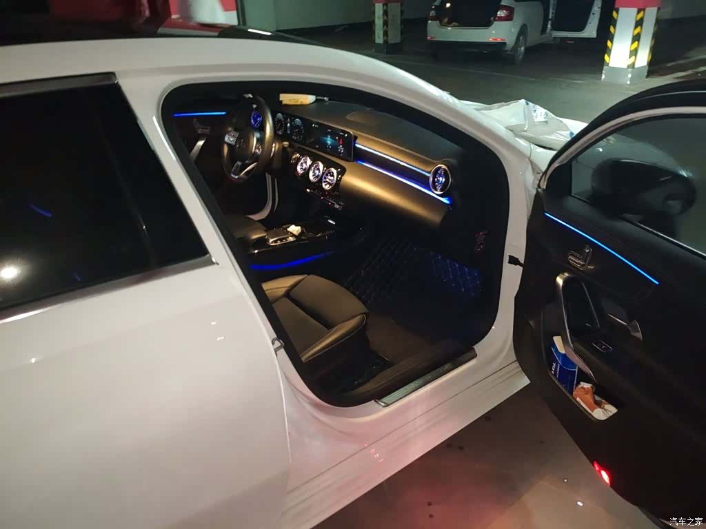 Mercedes-Benz A-Class, 2019 21