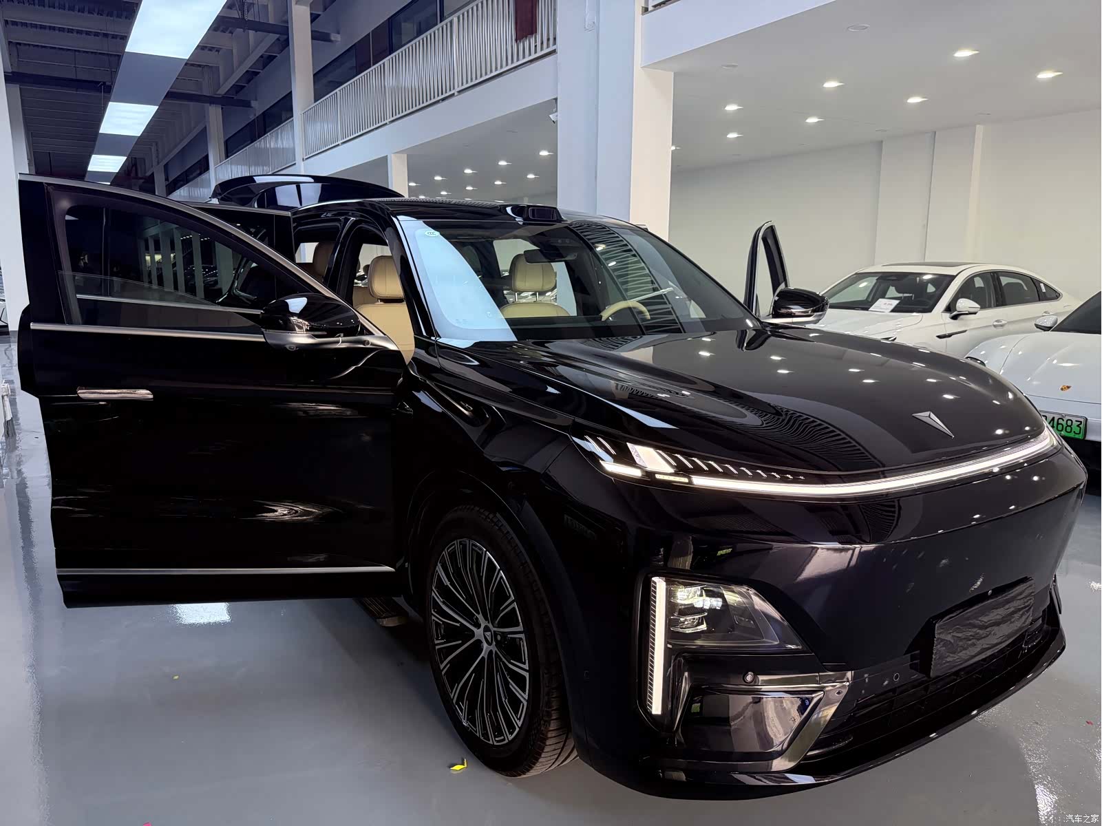 Deepal S09, 2025 20