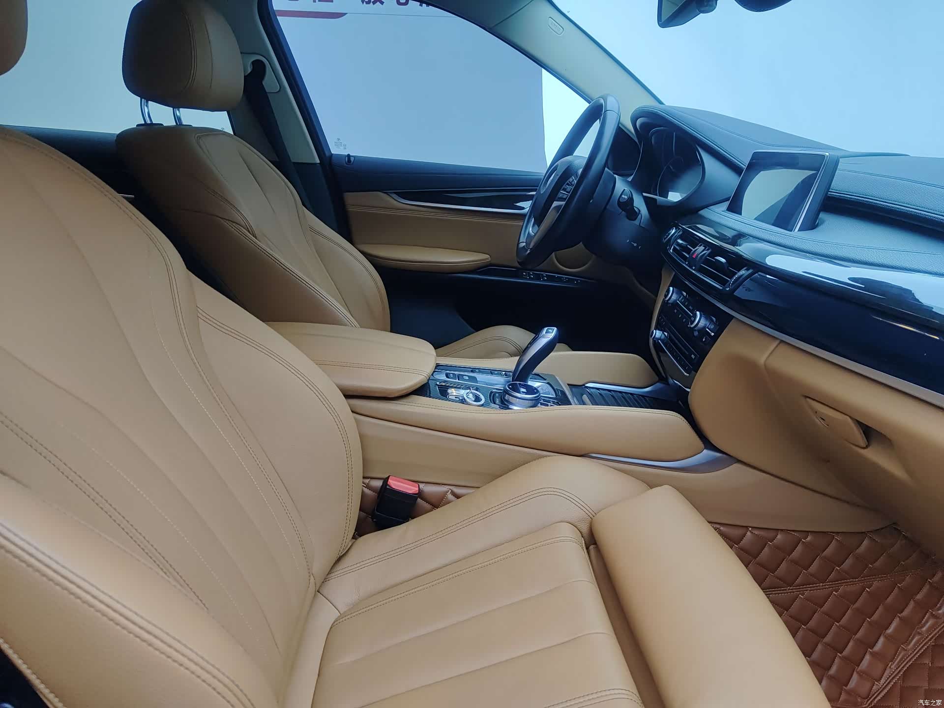 BMW X6, 2018 13