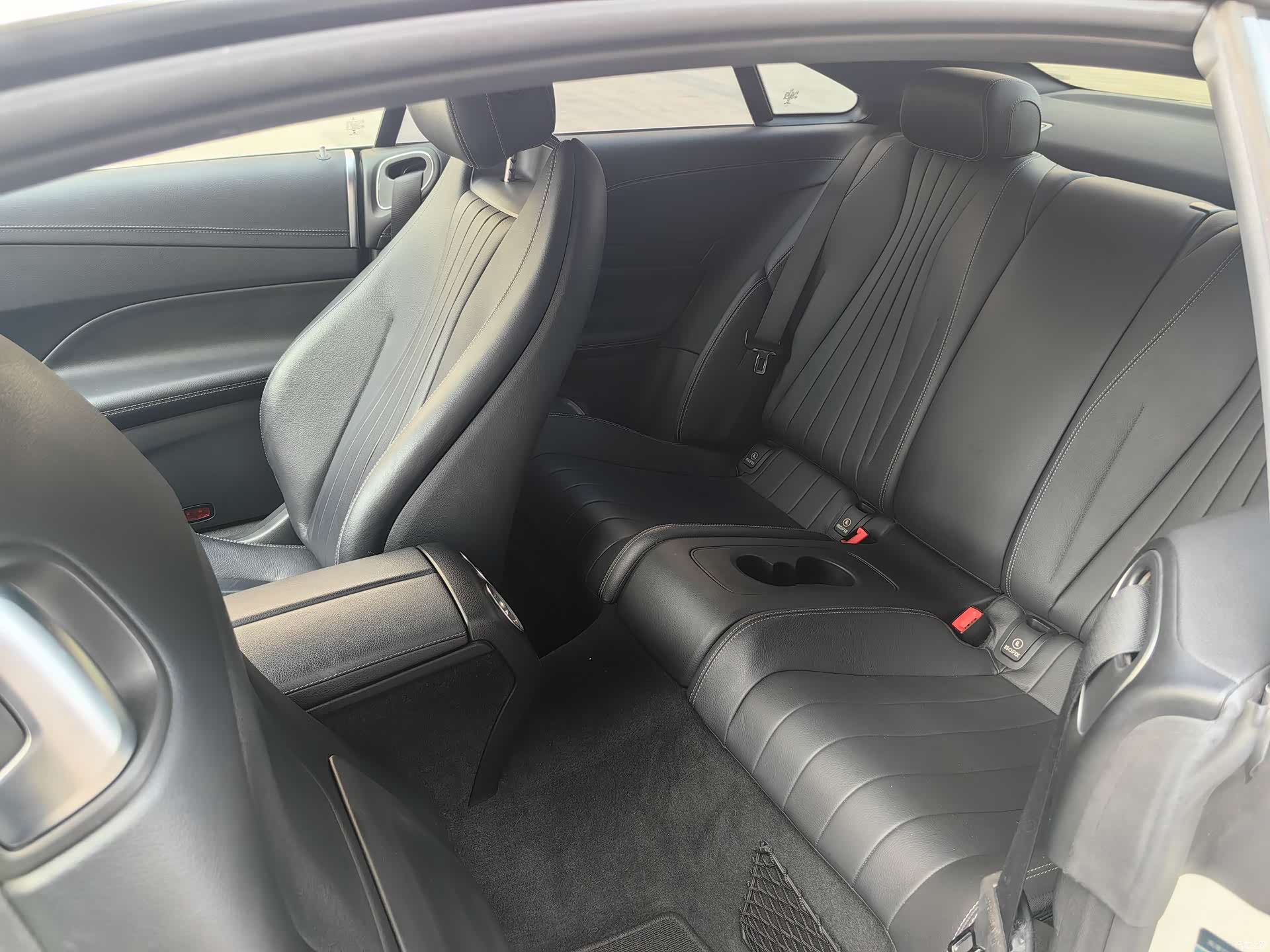 Mercedes-Benz E-Class, 2019 15