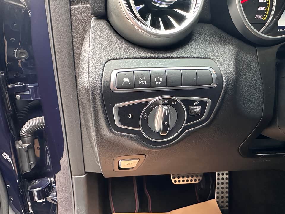 Mercedes-Benz GLC AMG