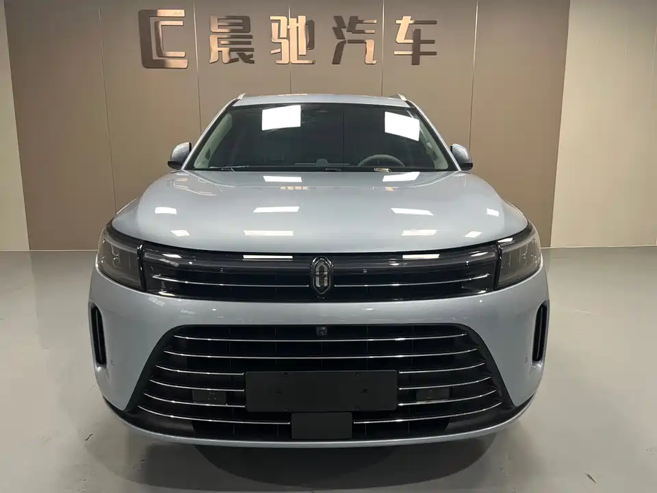 AITO Ask the world M7