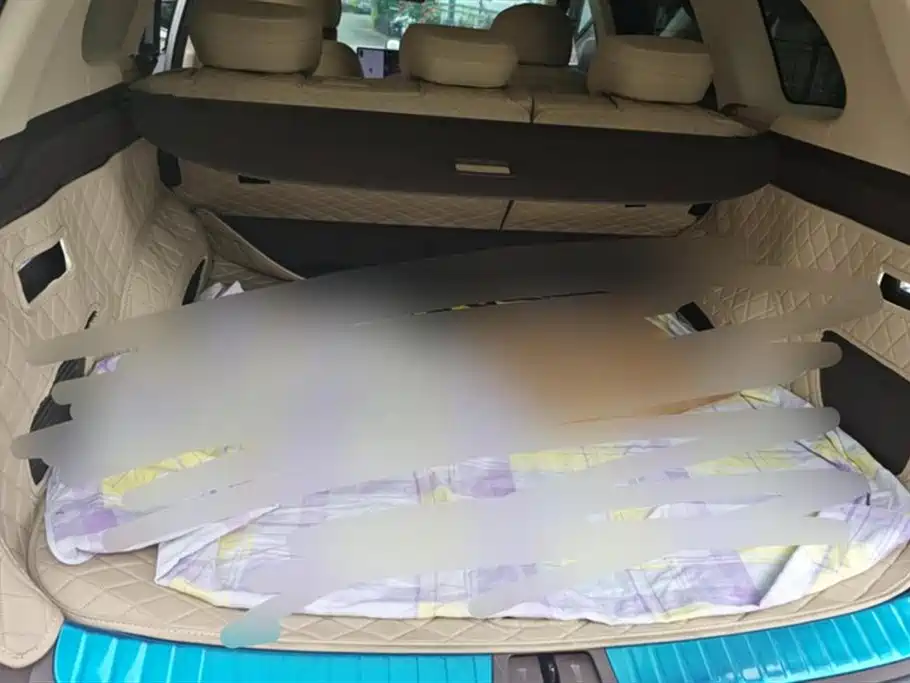 AITO Ask the world M7