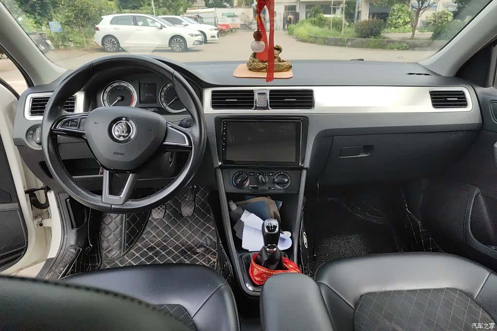 Skoda Rapid, 2019 12