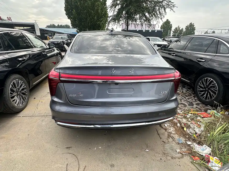 Hongqi H5