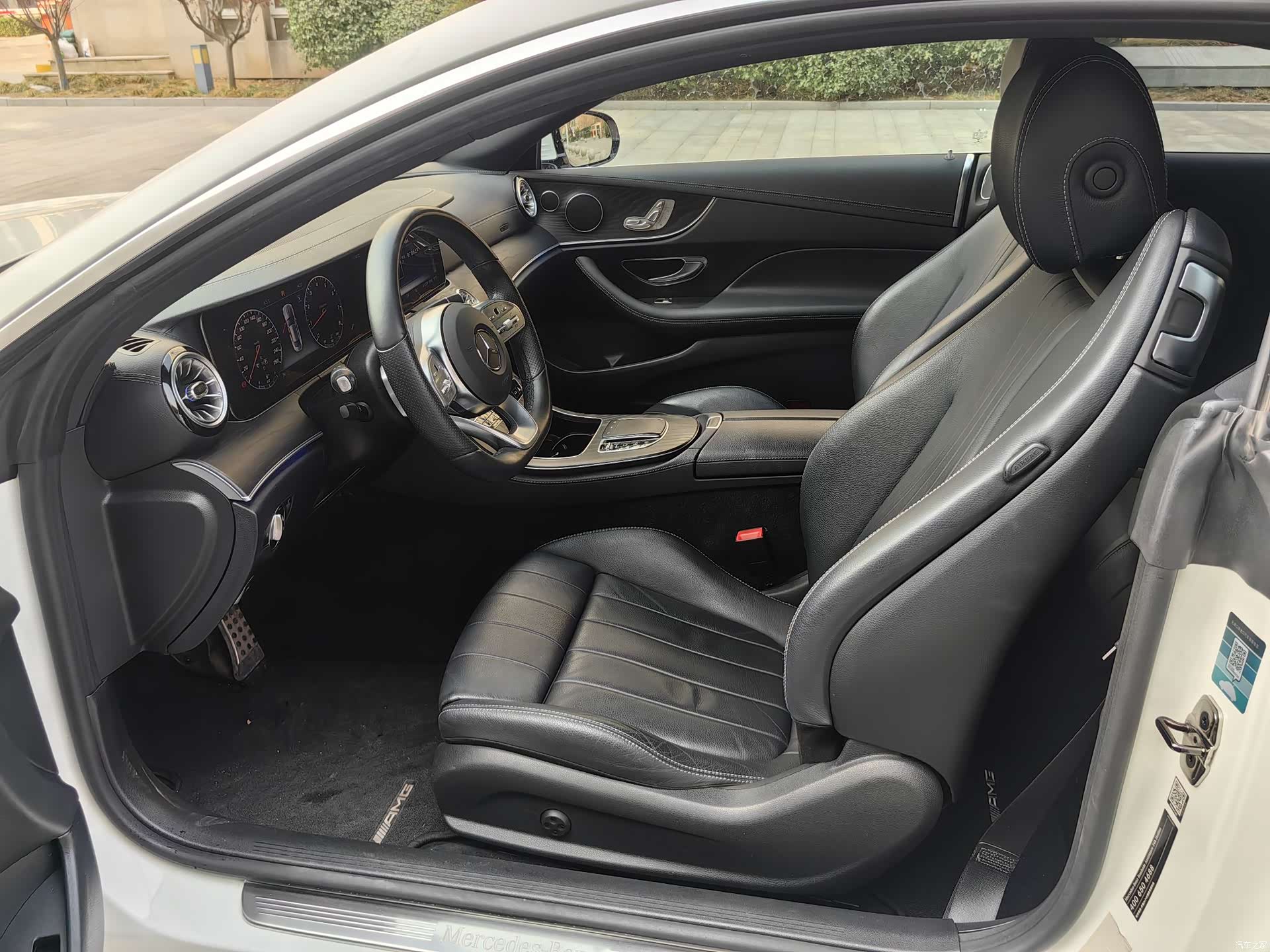 Mercedes-Benz E-Class, 2019 19
